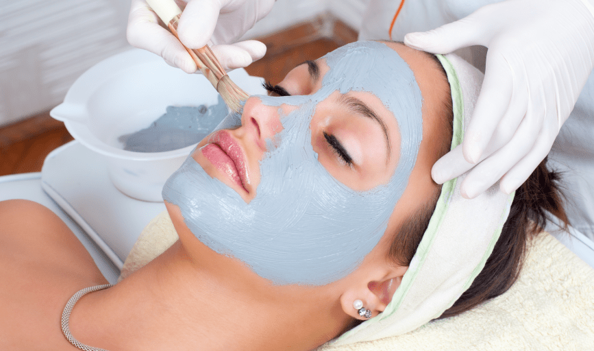 FACIAL TREATMENT